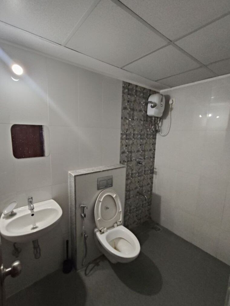 Bathroom, lodha-downtown 3 Bedroom 852 Sq.Ft. Apartment In Dombivli East Thane 9757265