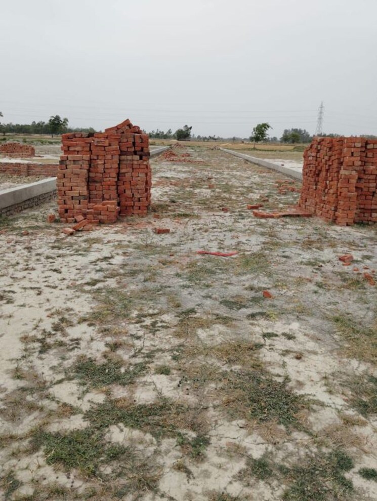 undefined, jewar  100 Sq.Yd. Plot In Jewar Greater Noida 9757262
