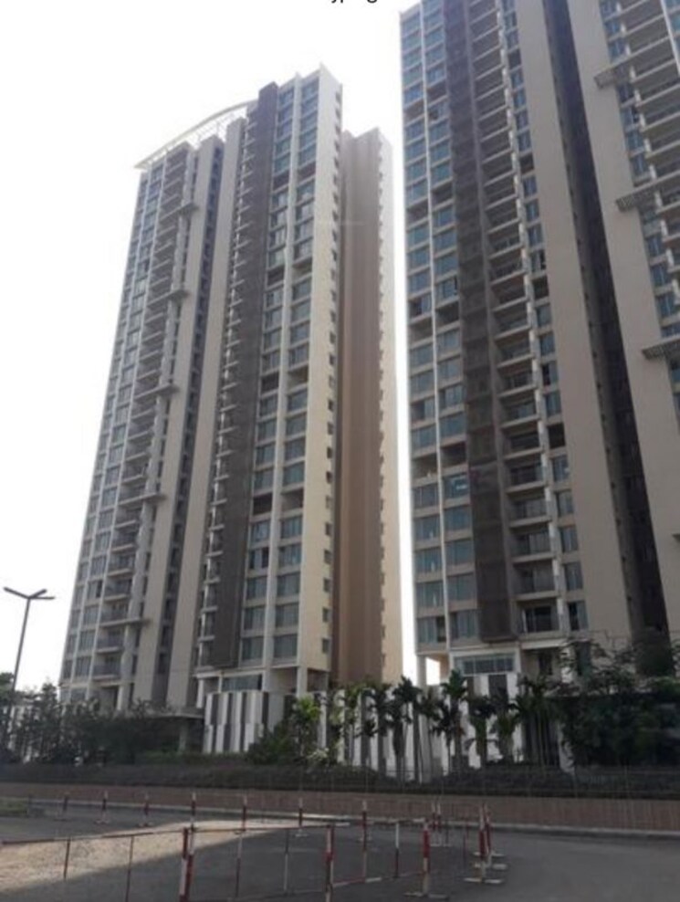 Exterior View, kalpataru-sunrise-grande 2 Bedroom 530 Sq.Ft. Apartment In Kolshet Road Thane 9757303