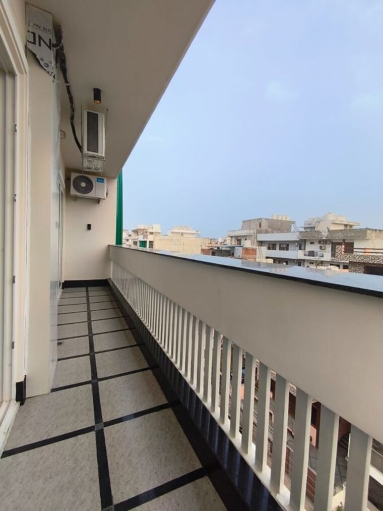 Balcony, sector 40 2 Bedroom 1364 Sq.Ft. Builder Floor In Sector 40 Gurgaon 9757306