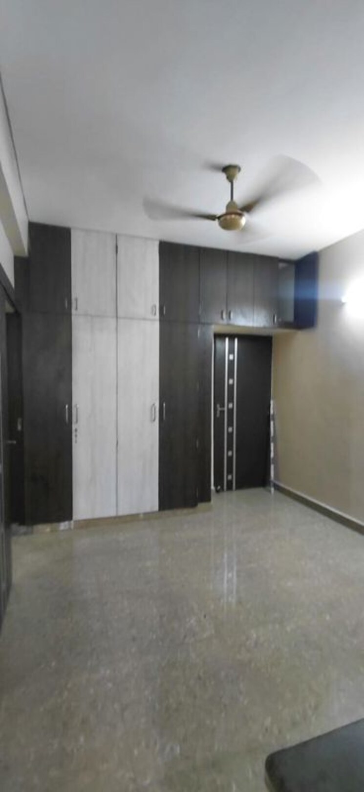 Room, vikas puri 3 Bedroom 1000 Sq.Ft. Apartment In Vikas Puri Delhi 9757308
