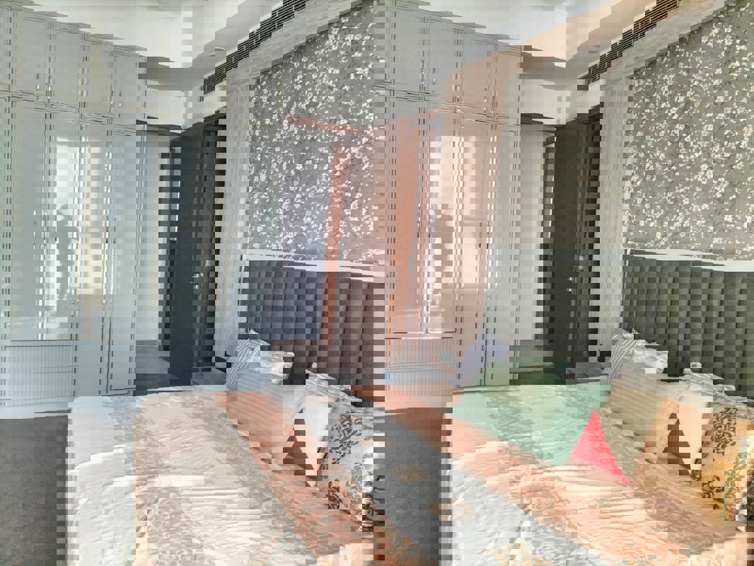 3 BHK + Pooja Room,Servant Room Apartment For Rent in Mahagun Mezzaria