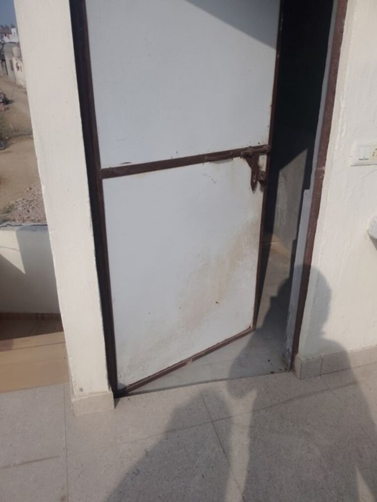 Bathroom, kharar kurali highway 3 Bedroom 100 Sq.Yd. Independent House In KharaR Kurali Highway Mohali 9757323
