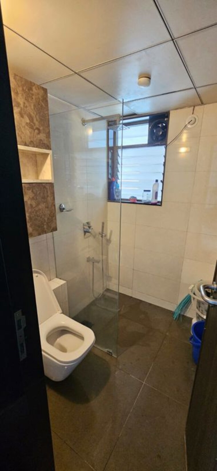 Bathroom, paranjape-schemes-crystal-towers 3 Bedroom 1230 Sq.Ft. Apartment In Pashan Pune 9757326