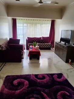 2 BHK Apartment For Rent in Park View Bandra