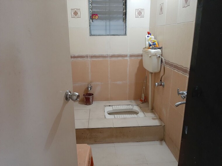 Bathroom, high-life 2 Bedroom 1000 Sq.Ft. Apartment In Sinhagad Road Pune 9757325