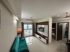2 BHK + Extra Room Apartment For Rent in Lodha Grandeur