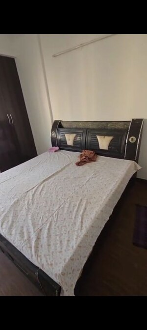 Bedroom in 2 BHK Apartment at KW Srishti, Raj Nagar Extension – for Rent