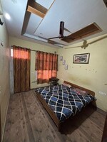 1 Rk  + Study Room 500 Sq.Yd. Apartment in Sector 115