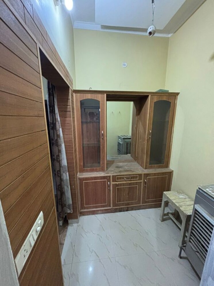 Room, sector 115 1 RK 500 Sq.Yd. Apartment In Sector 115 Mohali 9757384
