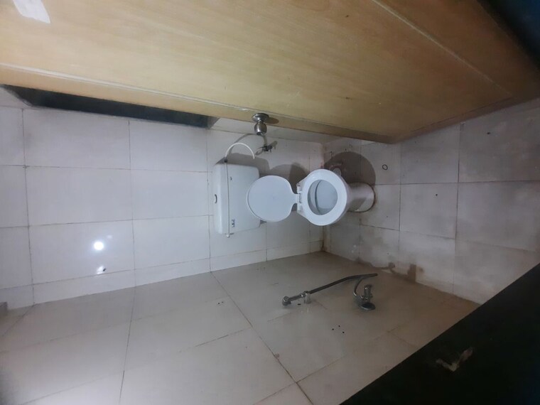Bathroom, hill-view-chs-haware-city 1 Bedroom 400 Sq.Ft. Apartment In Haware City Thane 9757386