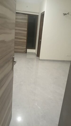 Room in 2 BHK Independent House at Aerocity – for Rent