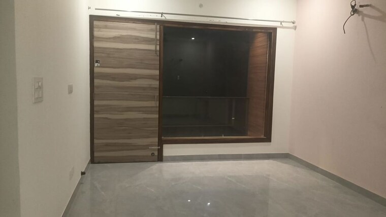 Room, aerocity 2 Bedroom 1400 Sq.Ft. Independent House In Aerocity Mohali 9757415