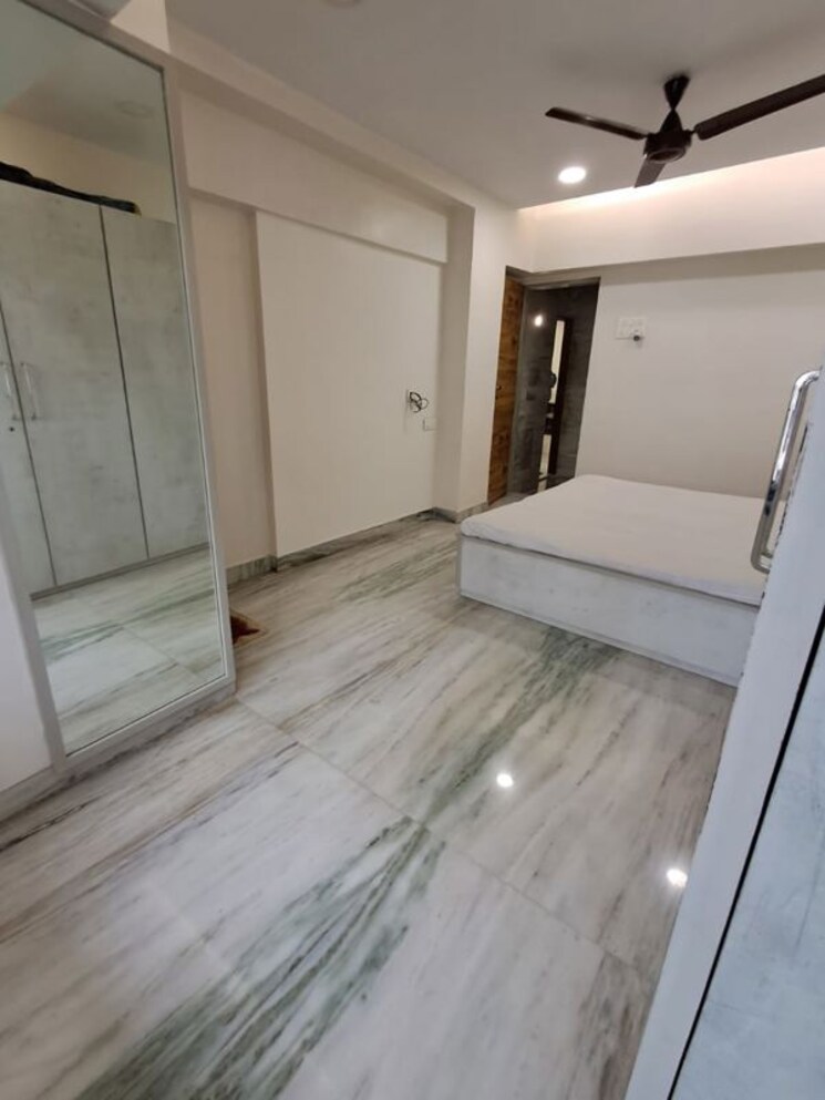 Room, sarkar-avenue-apartment 3 Bedroom 1350 Sq.Ft. Apartment In Santacruz West Mumbai 9757417