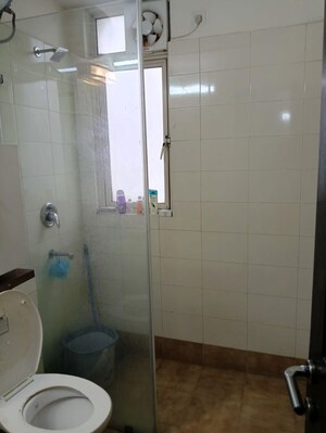 Bathroom in 3 BHK Builder Floor at Unitech South City II, Sector 50 – for Rent