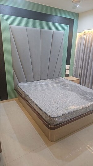 Master Bedroom in 2 BHK Apartment at Drushti Sapphire, Ghatkopar East – for Rent