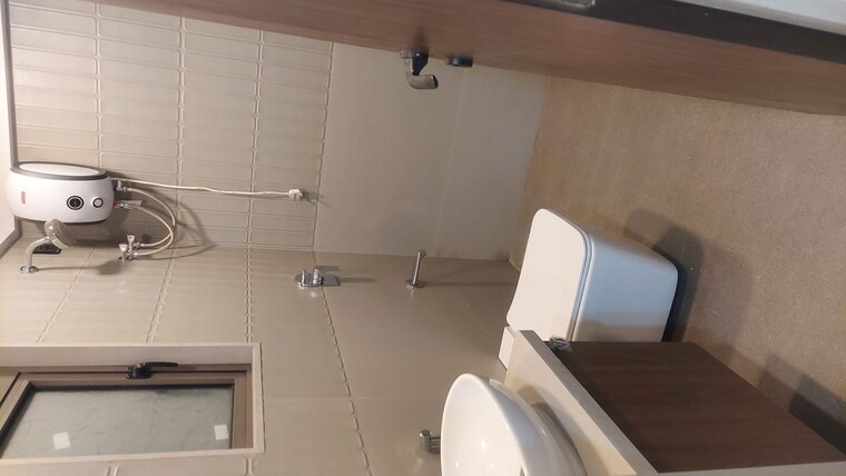 Bathroom, gurukrupa-nirmalam 2 Bedroom 900 Sq.Ft. Apartment In Bandra East Mumbai 9757455