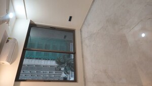 Furnished Amenities in 2 BHK Apartment at Gurukrupa Nirmalam, Bandra East – for Rent