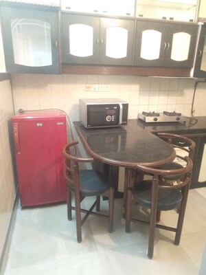 Team Area in 2 BHK Apartment at Golden Rock CHS, Santacruz East – for Rent