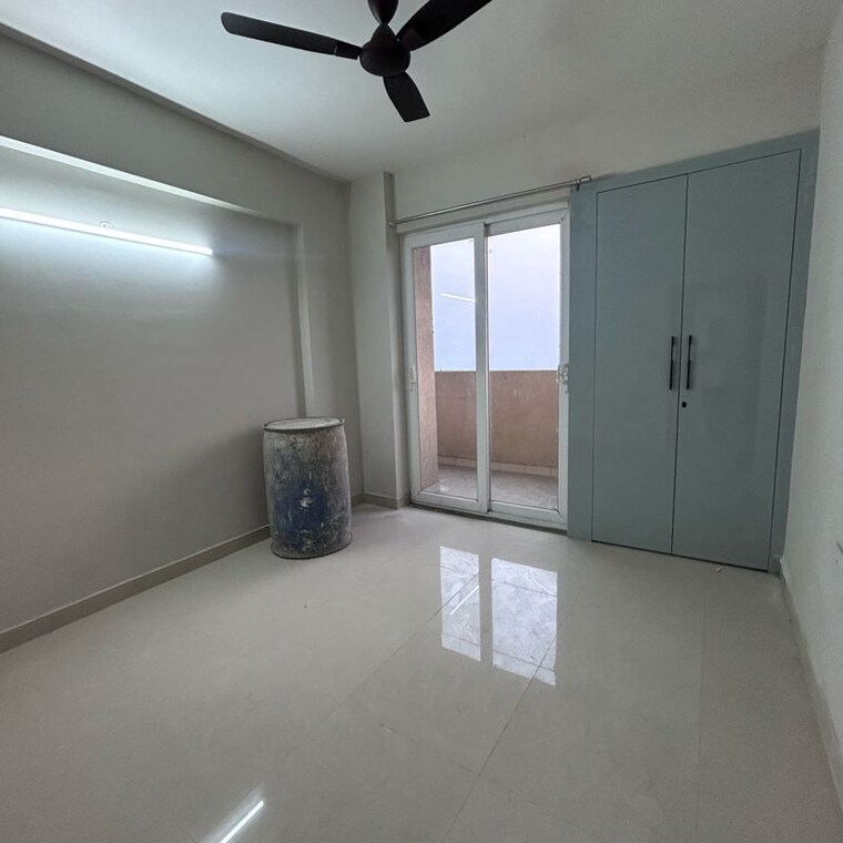 Room, tata-eureka-park 2 Bedroom 1100 Sq.Ft. Apartment In Sector 150 Noida 9757490