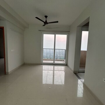 2 BHK Apartment For Rent in Tata Eureka Park, Sector 150