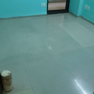 Room in 2.5 BHK Apartment at Logix Blossom County, Sector 137 – for Rent