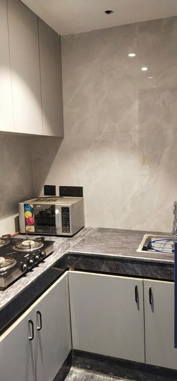 Bedroom in 1 BHK Builder Floor at Panchsheel Enclave – for Rent