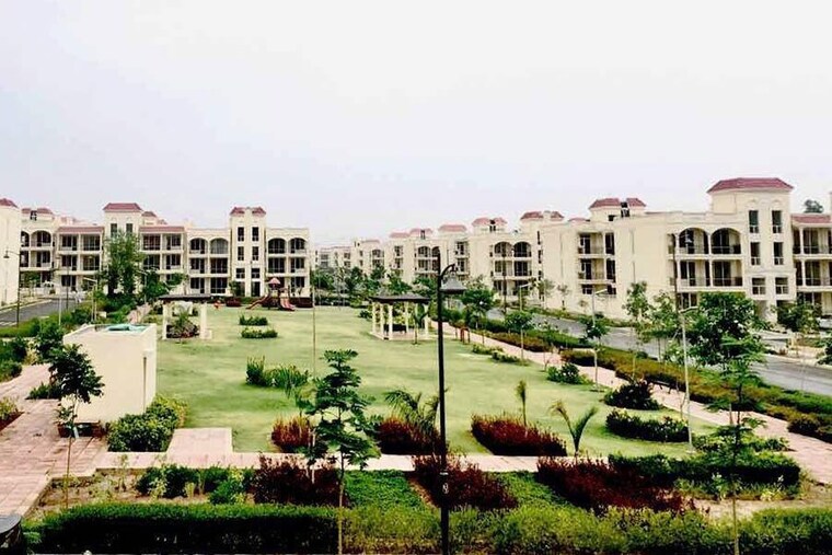 Garden, pinjore 3.5 Bedroom 2005 Sq.Ft. Builder Floor In Pinjore Panchkula 9757511