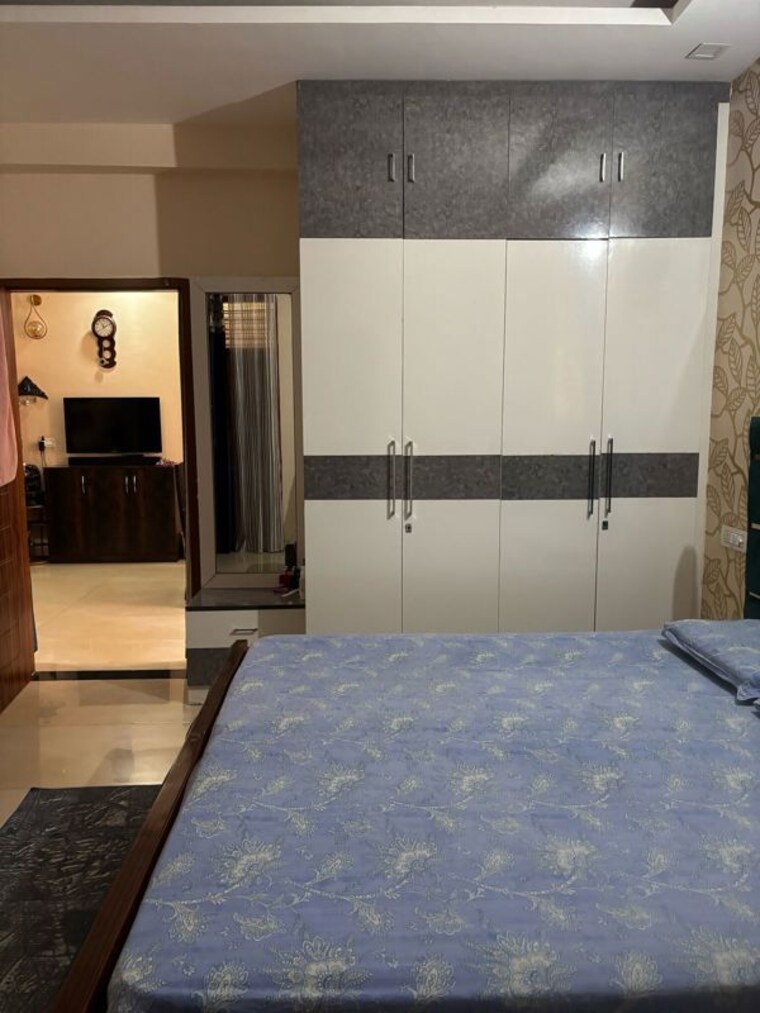 Room, shri-devaji-residency 3 Bedroom 1300 Sq.Ft. Apartment In Dhakoli Zirakpur 9624173