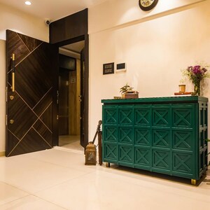 Bedroom in 3 BHK Apartment at Shree Mahavir Juhu Shantivan CHS, Vile Parle West – for Sale