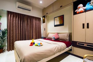 Bedroom in 3 BHK Apartment at Shree Mahavir Juhu Shantivan CHS, Vile Parle West – for Sale
