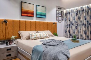 Bedroom in 3 BHK Apartment at Shree Mahavir Juhu Shantivan CHS, Vile Parle West – for Sale