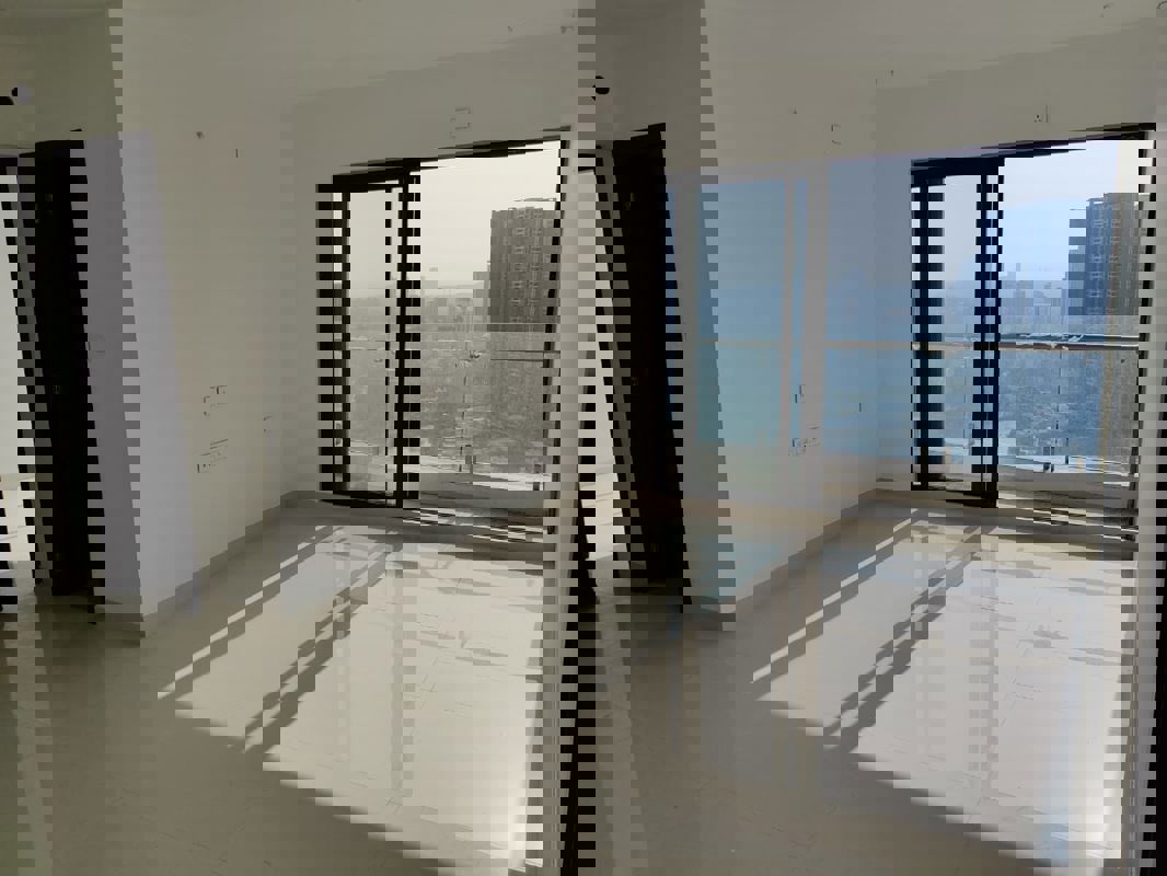 3 BHK + Servant Room,Extra Room Apartment For Sale in Sunteck City Avenue 1