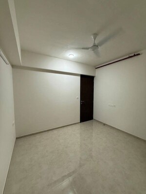 Bedroom in 2 BHK Apartment at Embassy One Thane, Panch Pakhadi – for Rent