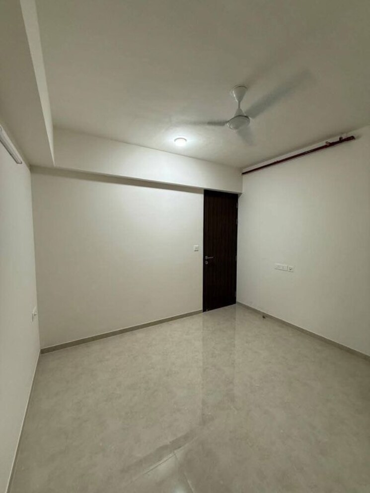 Bedroom, embassy-one-thane 2 Bedroom 1100 Sq.Ft. Apartment In Panch Pakhadi Thane 9757705