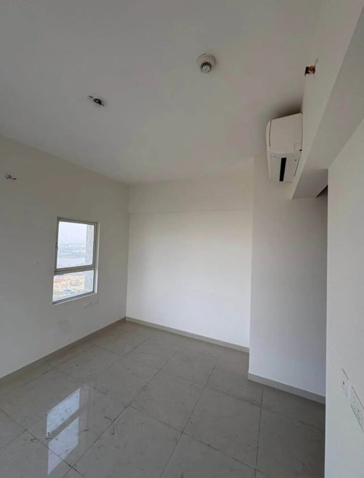 Bedroom, lodha-amara 3 Bedroom 1350 Sq.Ft. Apartment In Kolshet Road Thane 9757715