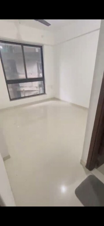 Bedroom in 2 BHK Apartment at Sunteck Avenue 2, Goregaon West – for Rent