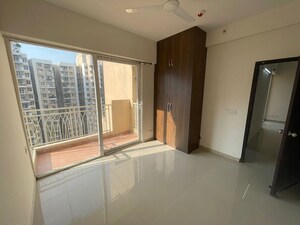 Kitchen in 2 BHK Apartment at Amrapali Golf Homes, Sector 4 Greater Noida – for Rent