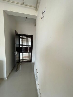 Staircase in 2 BHK Apartment at Amrapali Golf Homes, Sector 4 Greater Noida – for Rent