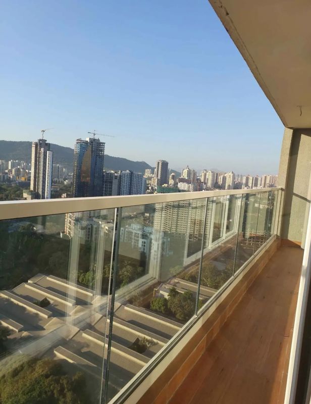 1 BHK 550 Sq.Ft. Apartment in Embassy One Thane