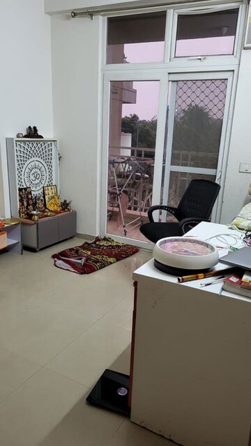 Master Bedroom in 3 BHK Apartment at Mahagun Mywoods, Sector 16c Greater Noida – for Rent