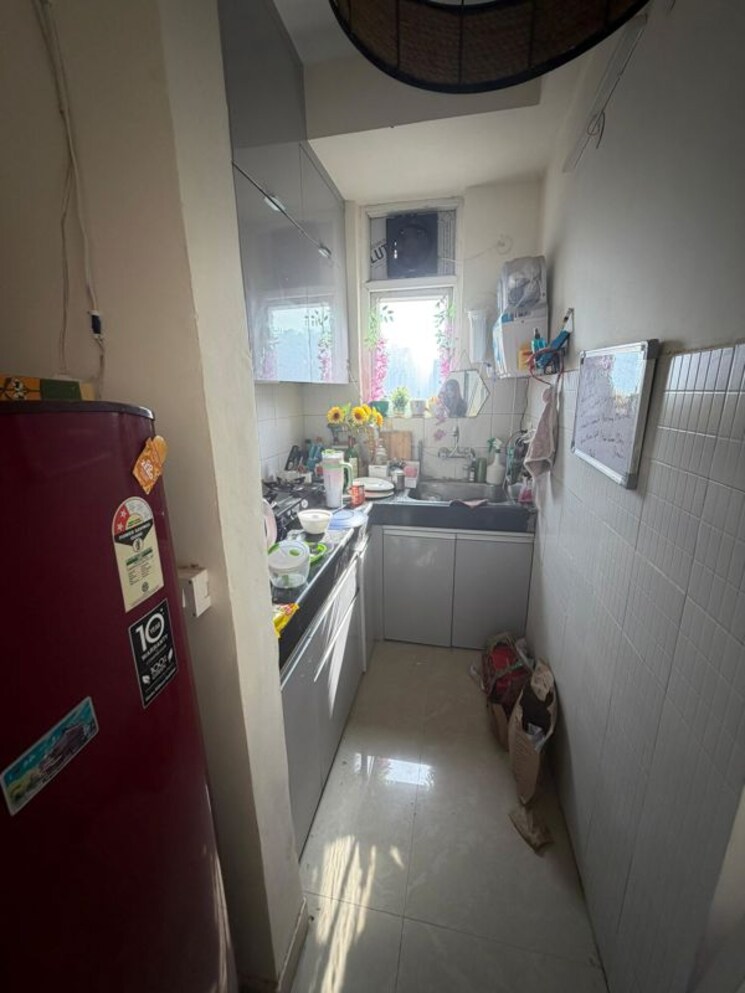 Kitchen, aditya-celebrity-homes 3 Bedroom 1650 Sq.Ft. Apartment In Sector 76 Noida 9757748