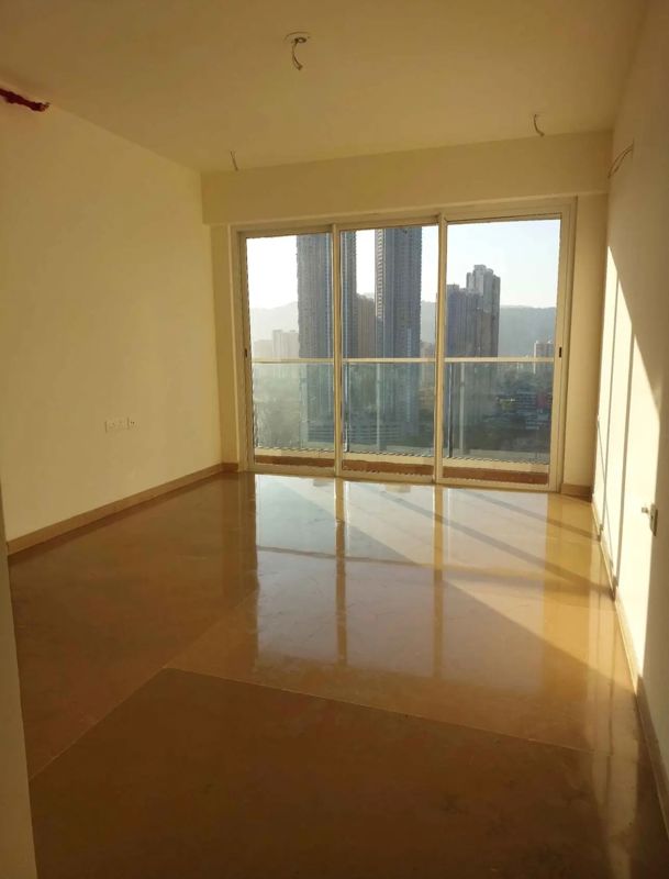 1 BHK 550 Sq.Ft. Apartment in Embassy One Thane