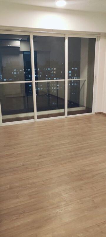 Bedroom in 2 BHK Apartment at Embassy One Thane, Panch Pakhadi – for Rent