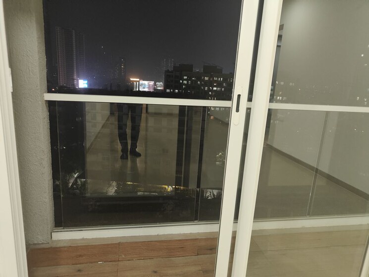 Balcony, embassy-one-thane 2 Bedroom 1100 Sq.Ft. Apartment In Panch Pakhadi Thane 9757764