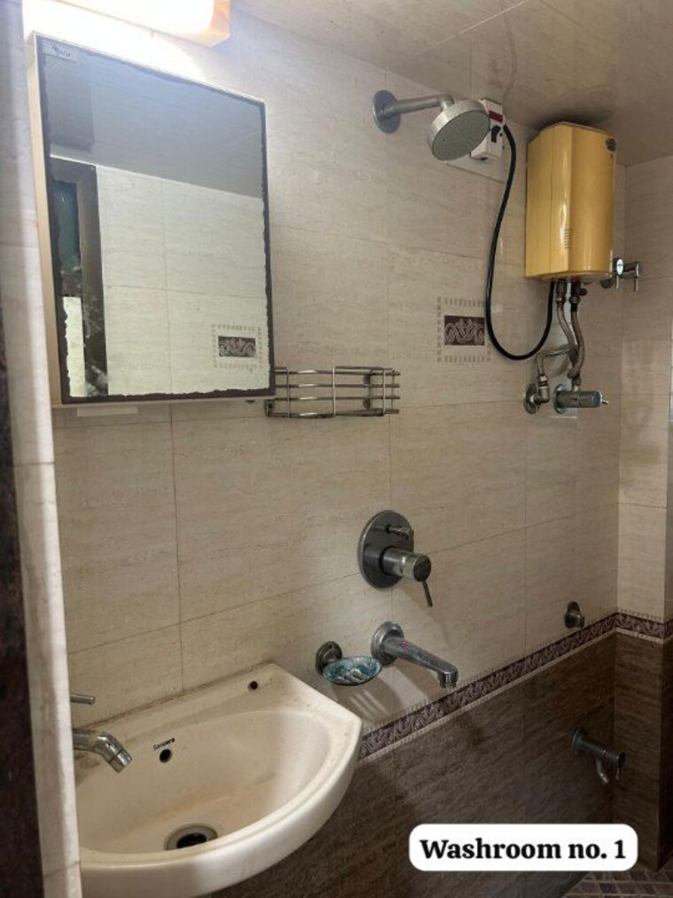 Bathroom, malad-chs Pg For Boys In Malad East 9703777