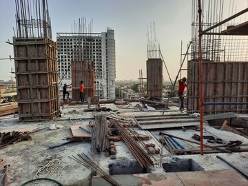  Shop – Exterior View View at Delta I Greater Noida - for Sale