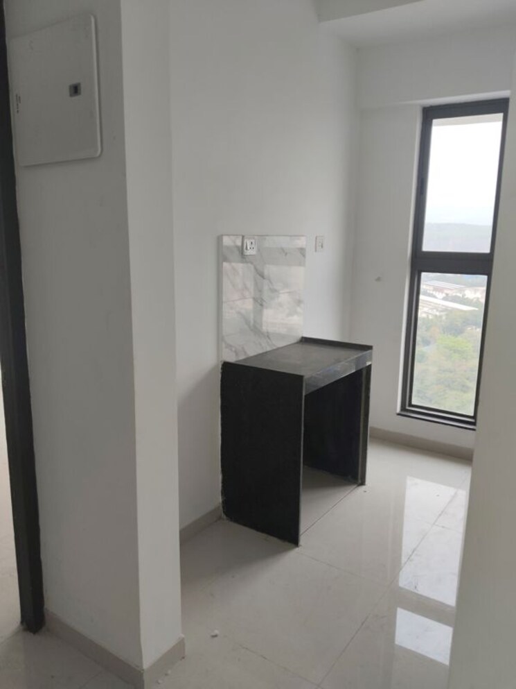 Kitchen, uk-iridium 1 Bedroom 400 Sq.Ft. Apartment In Kandivali East Mumbai 9757765