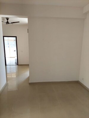 3 BHK Apartment For Rent in Amrapali Golf Homes, Sector 4 Greater Noida