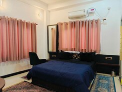 Pg For Rent in Vineet Khand